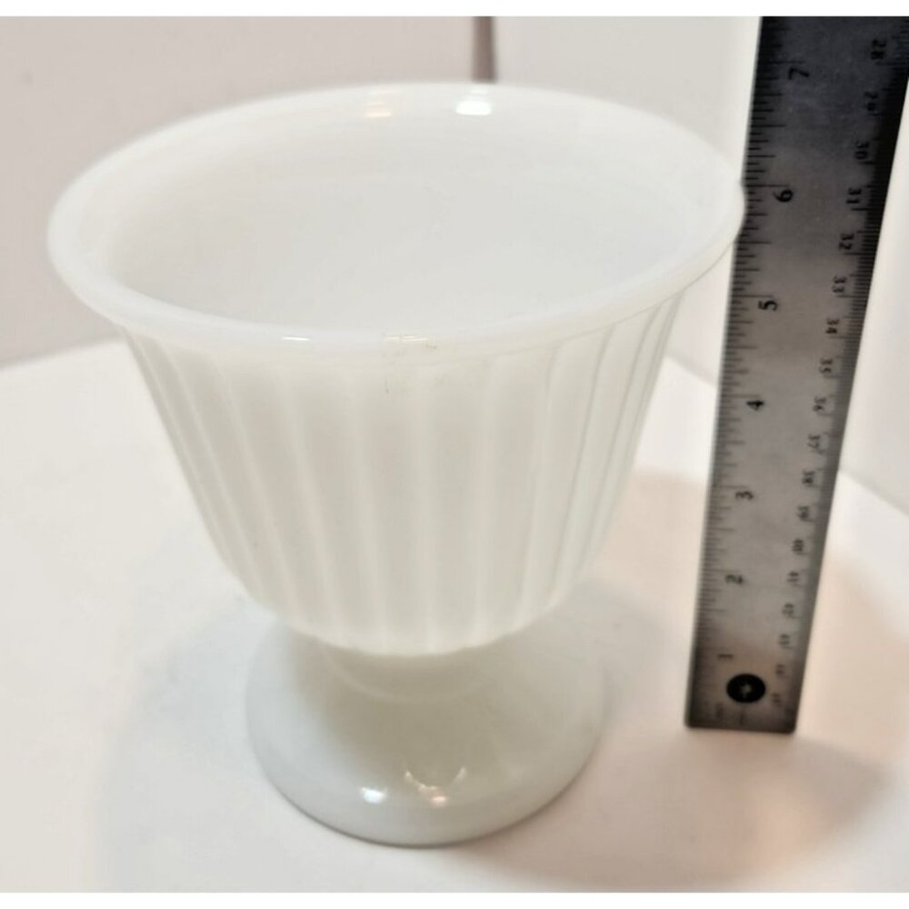 Vintage Inarco Milk Glass Ribbed Pedestal Compote Vase Planter 6" Tall - Picture 9 of 10